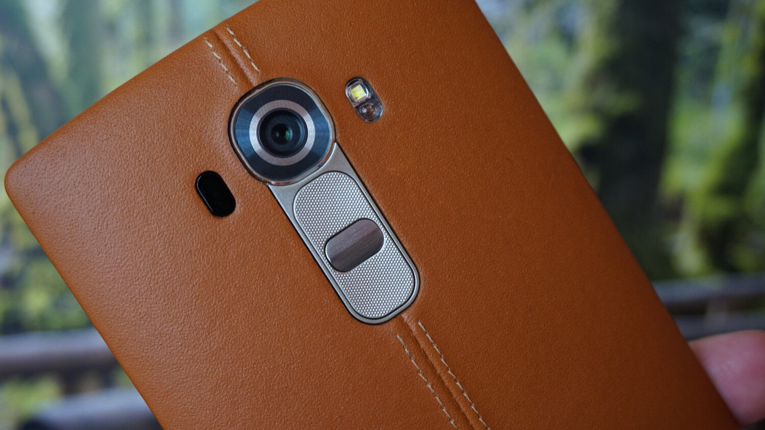 LG G5 может обрести целиком металлический корпус. Фото.