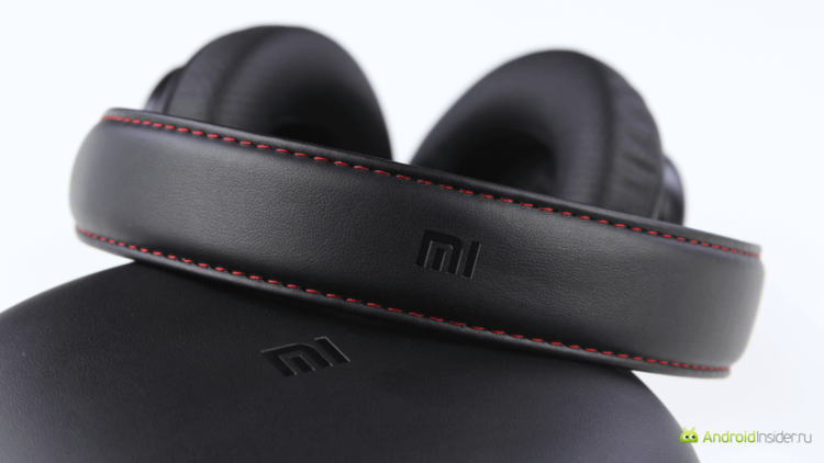 Xiaomi Mi Headphones: «высокий звук» за 90 долларов. Фото.