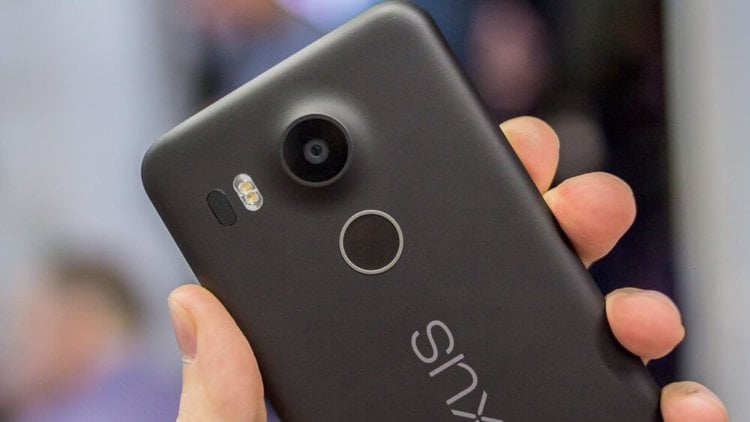 Nexus 5X 16 ГБ — не самый удачный выбор. Фото.
