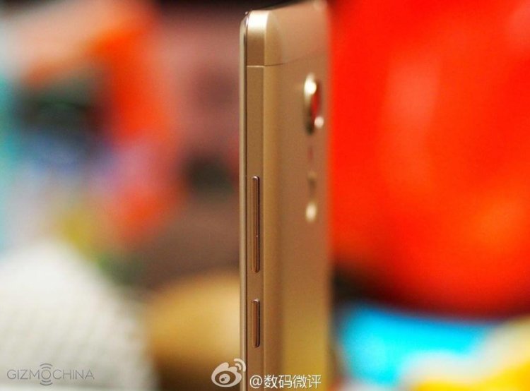 Похоже, нас ждет несколько металлических смартфонов Xiaomi. Фото.