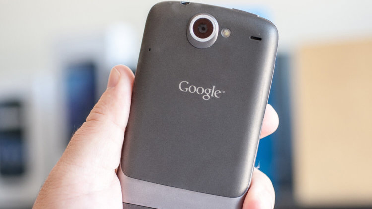 Какие Android-смартфоны заслуживают продолжения? HTC Nexus One. Фото.