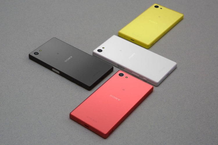 Большие проблемы маленьких смартфонов. Фото.