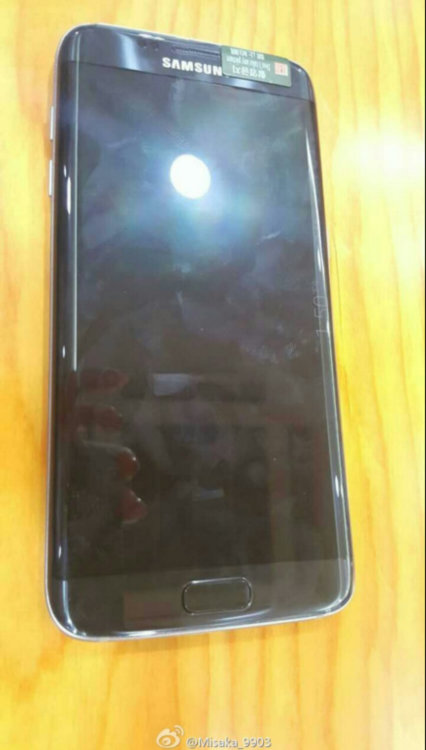 Свежие фотоутечки Samsung Galaxy S7/S7 edge и HTC One M10. Galaxy S7/S7 edge. Фото.