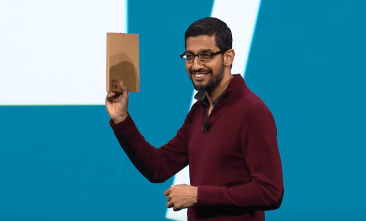 Новости Android, выпуск #61. Сундар Пичаи ни разу не видел Cardboard до того, как сам его представил. Фото.