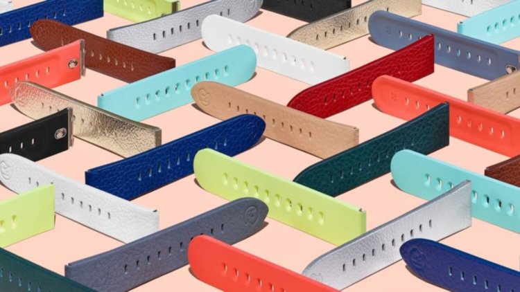 Выпущенные Google ремешки MODE легко крепятся к часам. Выпущенные Google ремешки MODE легко крепятся к часам. Фото.