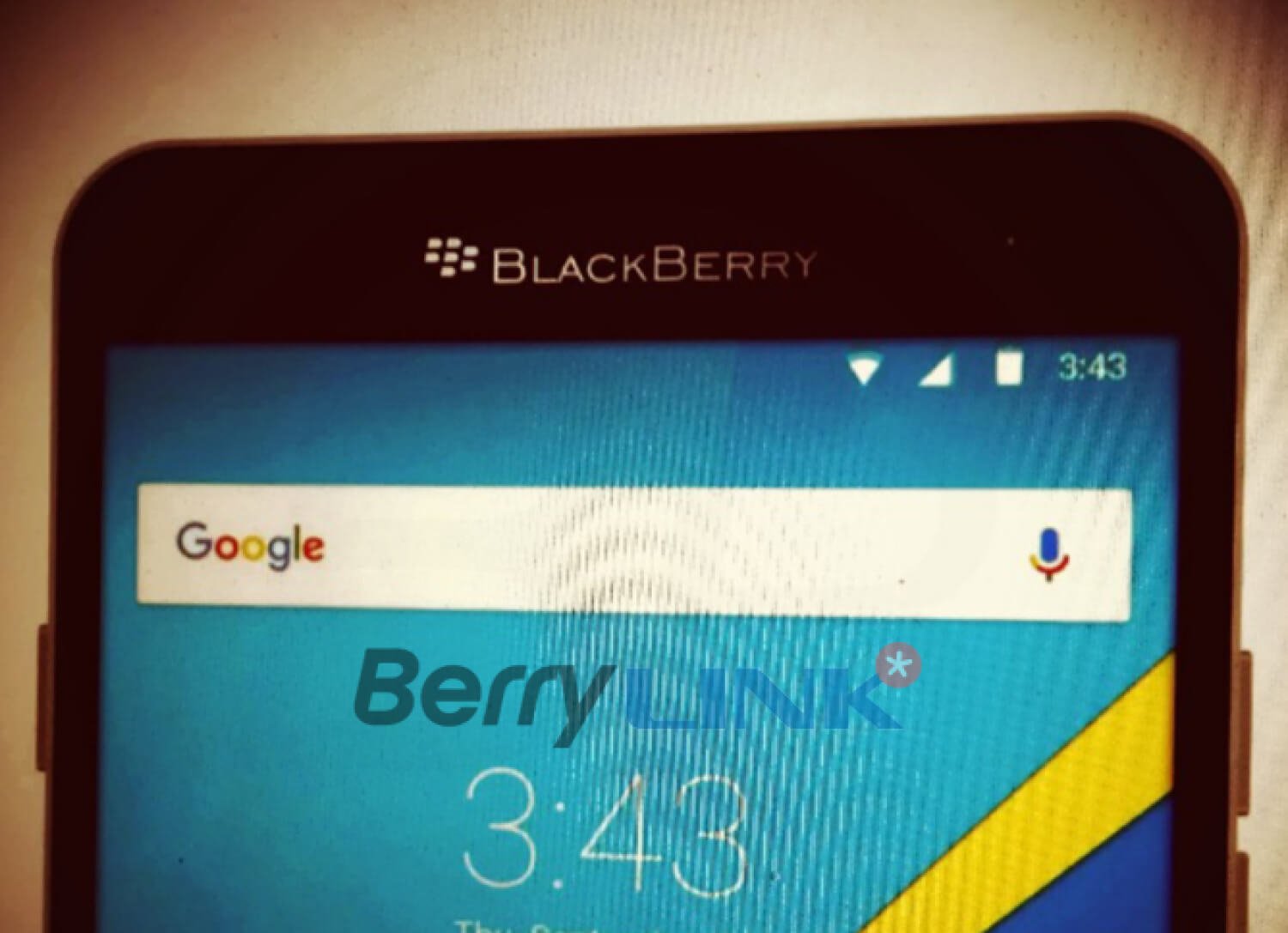 Новости Android, выпуск #65. Первые рендеры новых смартфонов BlackBerry на базе Android. Фото.