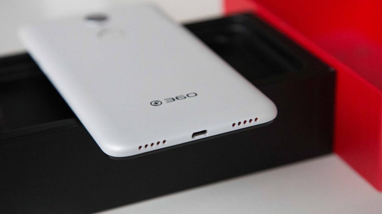Представлен 360 N4 — смартфон на базе Helio X20 за 138 долларов. Фото.