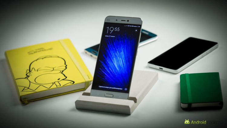 Xiaomi Mi 5: скользкий и приятный. Xiaomi Mi 5: скользкий и приятный. Фото.