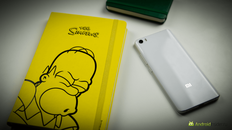 Xiaomi Mi 5: скользкий и приятный. Xiaomi Mi 5: скользкий и приятный. Фото.