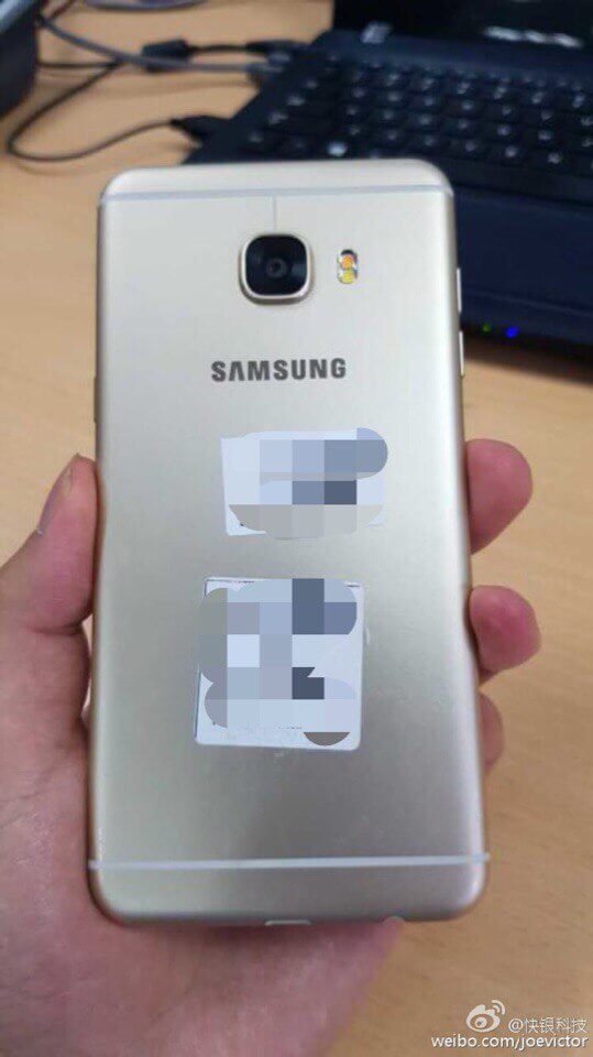 «Живые» фото Samsung Galaxy C5 — вызов принят. Фото.