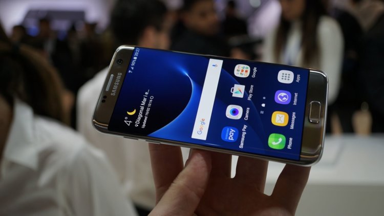 5 раздражающих недоработок Samsung Galaxy S7. Фото.