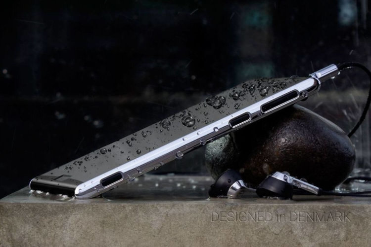 5 уникальных смартфонов с непревзойденной функциональностью. Lumigon T3. 5 уникальных смартфонов с непревзойденной функциональностью. Lumigon T3. Фото.