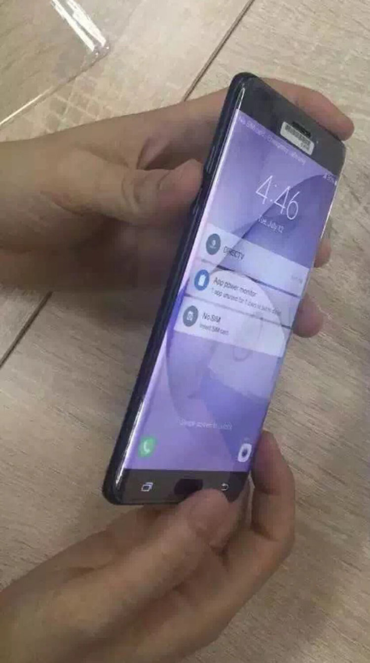 Так ли плох Note 7 с изогнутым дисплеем? Фото.