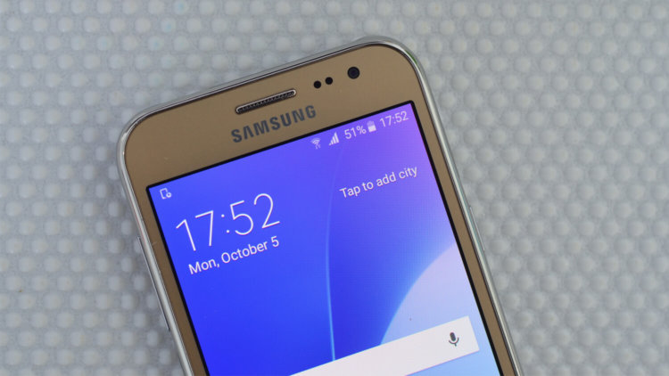 Samsung Galaxy J2 (2016): характеристики и фото. Фото.
