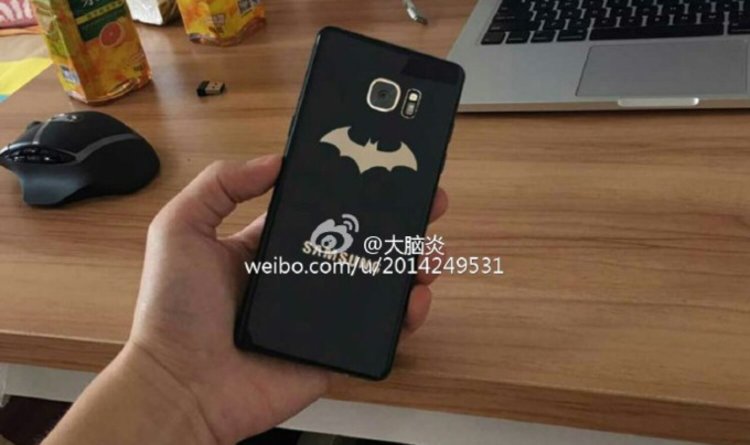 Фотографии предполагаемого Galaxy Note 7 Injustice Edition попали в Сеть. Фотографии предполагаемого Galaxy Note 7 Injustice Edition попали в Сеть. Фото.