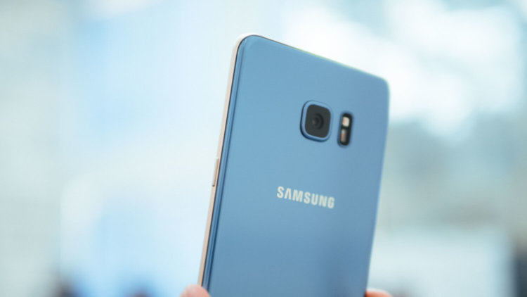 Galaxy Note 7: что Samsung делает не так. Фото.