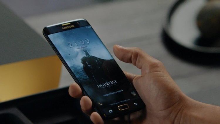 Фотографии предполагаемого Galaxy Note 7 Injustice Edition попали в Сеть. Фото.