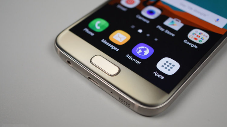 Чего не хватает Samsung Galaxy Note 7. Плоский экран. Фото.