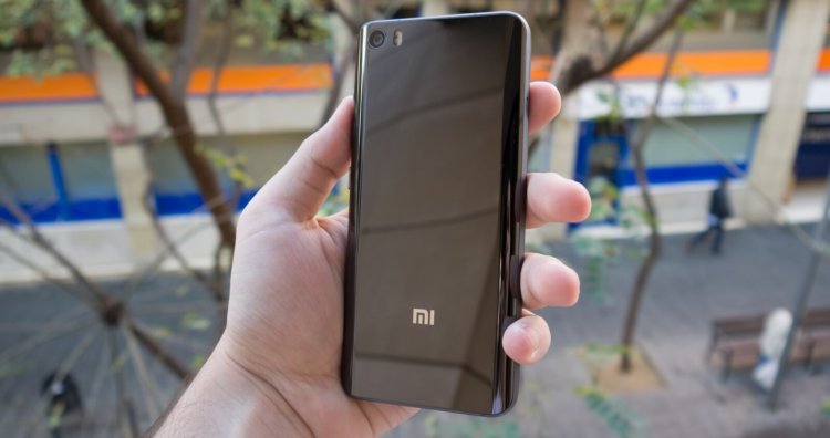 Новости Android, выпуск #84. Xiaomi опровергла слухи о релизе флагмана Mi 5s. Фото.