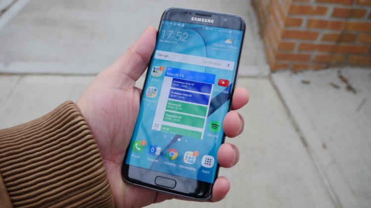 О чём говорит первый пресс-рендер Galaxy S8? Фото.