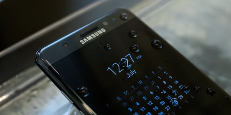 Российская «дочка» Samsung Mobile вернет деньги за Galaxy Note 7, приобретенные за границей. Фото.