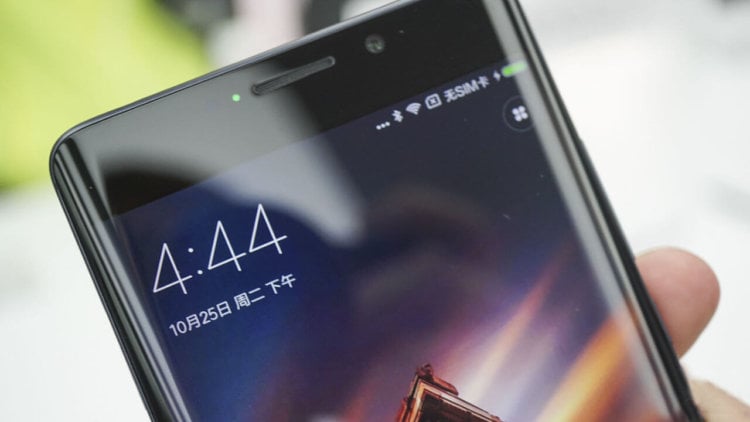 Сколько секунд нужно для продажи партии Xiaomi Mi Note 2? Фото.