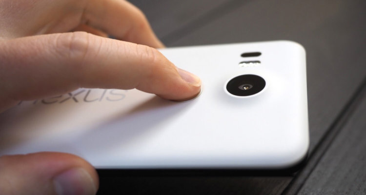 Почему Nexus 5X и 6P не получили жестов сканера отпечатков пальцев и получат ли? Фото.