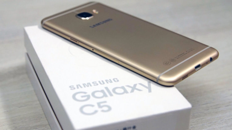 Чего ждать от Samsung Galaxy C5 и C7 Pro? Фото.