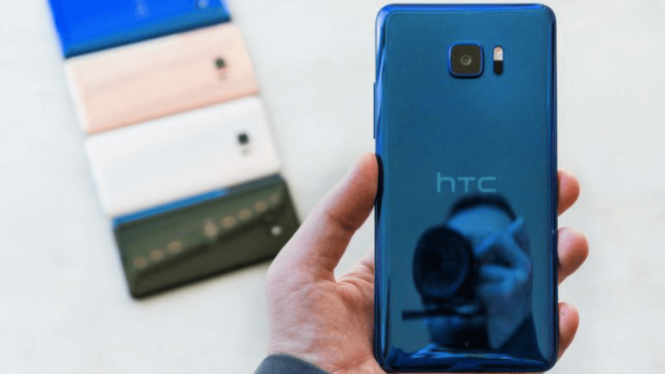 Насколько огромен HTC U Ultra? Фото.
