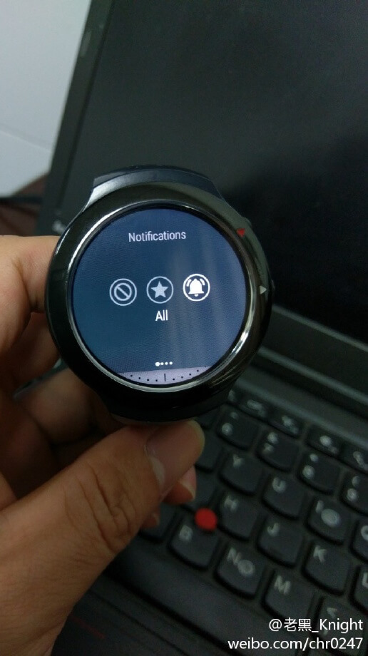 Долгожданные часы от HTC засветились на новых снимках. Фото.