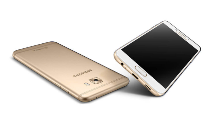Samsung представила Galaxy C7 Pro с 5,7-дюймовым дисплеем и 4 ГБ ОЗУ. Фото.