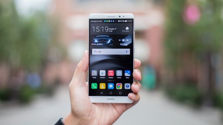В Huawei рассчитали идеальный объем ОЗУ для современных смартфонов. Фото.