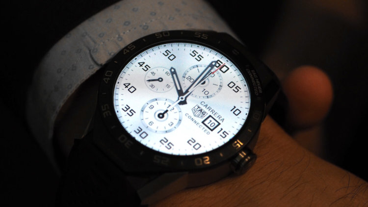 TAG Heuer готова представить новые часы. Фото.