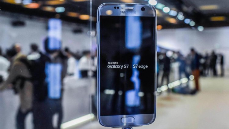 Samsung может выпустить Galaxy S8 с увеличенным объемом ОЗУ для китайского рынка. Фото.