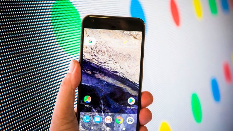 Покупатели увидели новую ревизию смартфона Google Pixel. Фото.