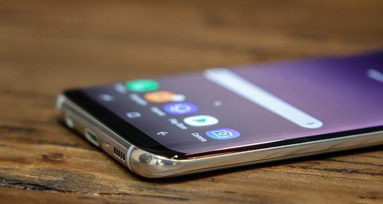 Samsung Galaxy S8: уникальная кнопка «Домой» и настраиваемые кнопки навигации. Фото.
