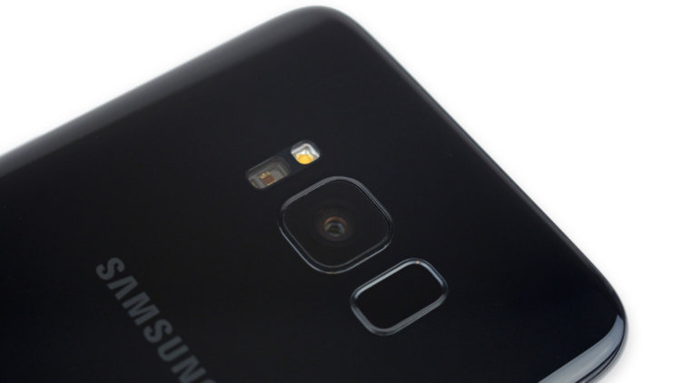 Специалисты iFixit оценили ремонтопригодность Galaxy S8. Фото.