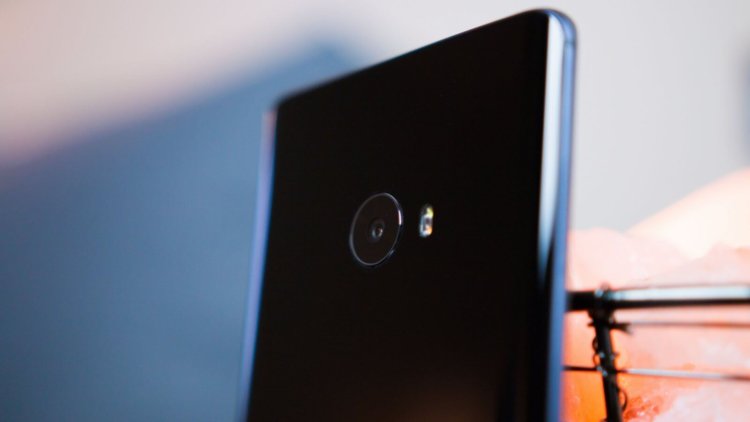 Генеральный директор Xiaomi показал, на что способна камера Xiaomi Mi 6. Фото.
