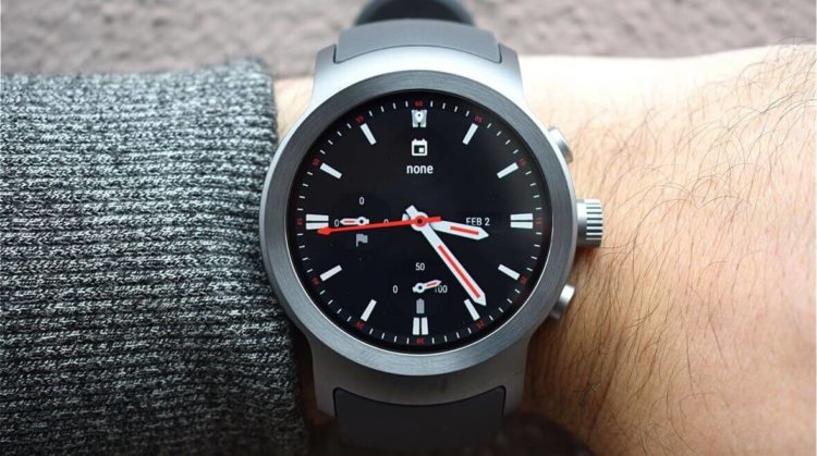 Какие часы получат Android Wear 2.0 и когда. Фото.