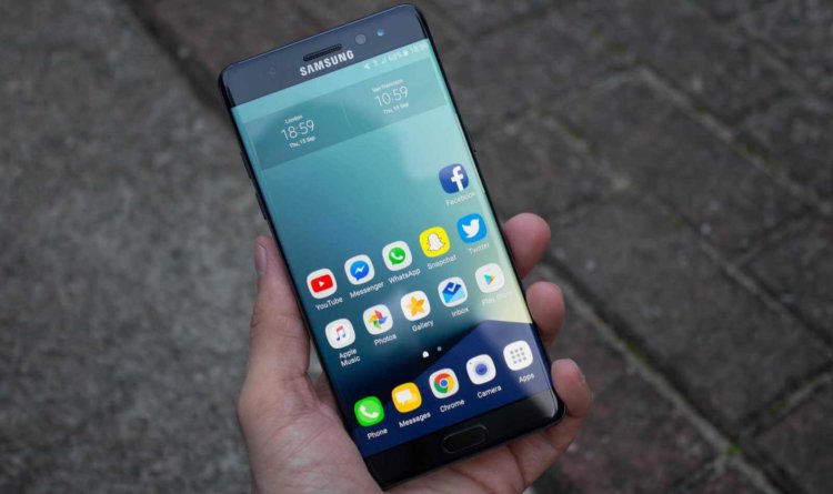 Samsung будет поставлять на рынок две версии Galaxy Note 7R. Фото.