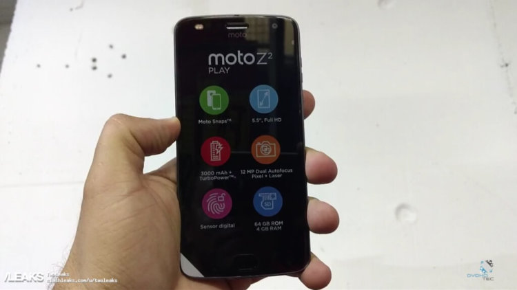 Moto Z2 Play: что известно накануне анонса. Фото.
