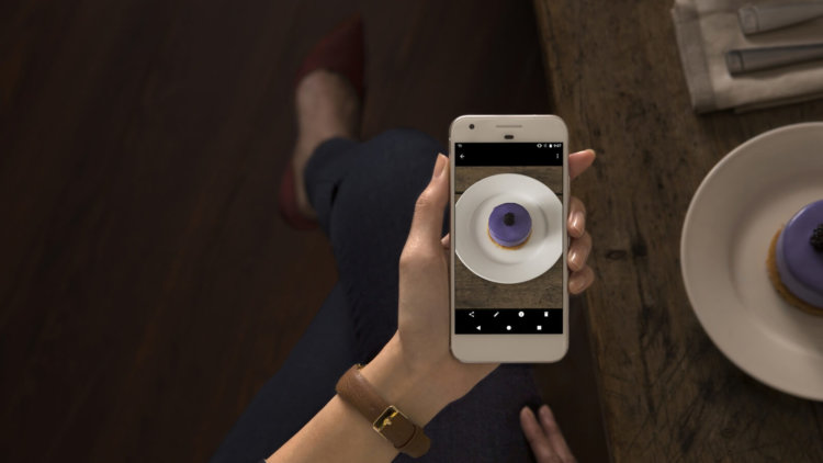 Google переносит Lens на первое поколение смартфонов Pixel. Фото.