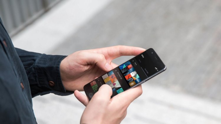 OnePlus могла случайно озвучить розничную стоимость OnePlus 5. Фото.