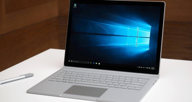 На Computex были показаны прототипы ноутбуков с Windows 10 на Snapdragon 835. Фото.