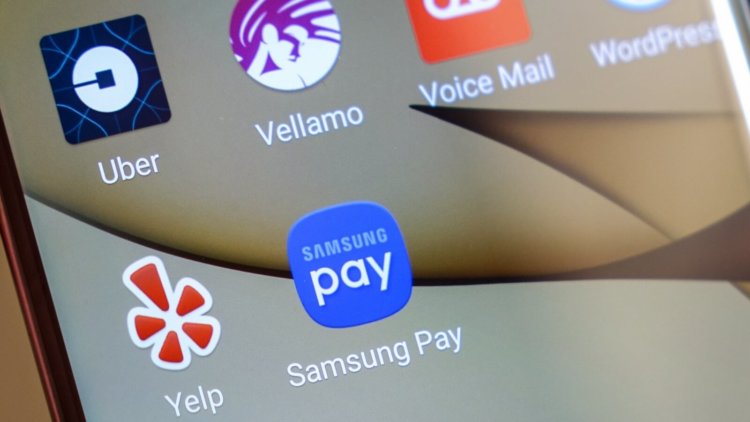 Samsung Pay может заработать на устройствах сторонних производителей. Фото.