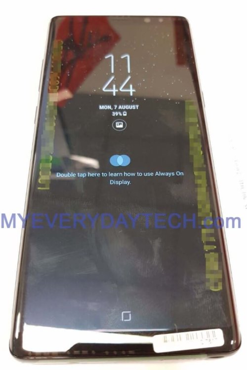 Скачать официальные обои Galaxy Note 8. Фото.