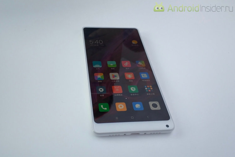 Видео: Отчёт о презентации Xiaomi Mi Mix 2 и Mi Note 3. Фото.