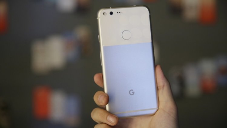 Google начала выдавать новые Pixel XL взамен бракованных Nexus 6P. Фото.