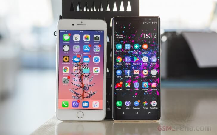Стереодинамики или «безрамочность» важнее? iPhone или Galaxy Note 8? Фото.