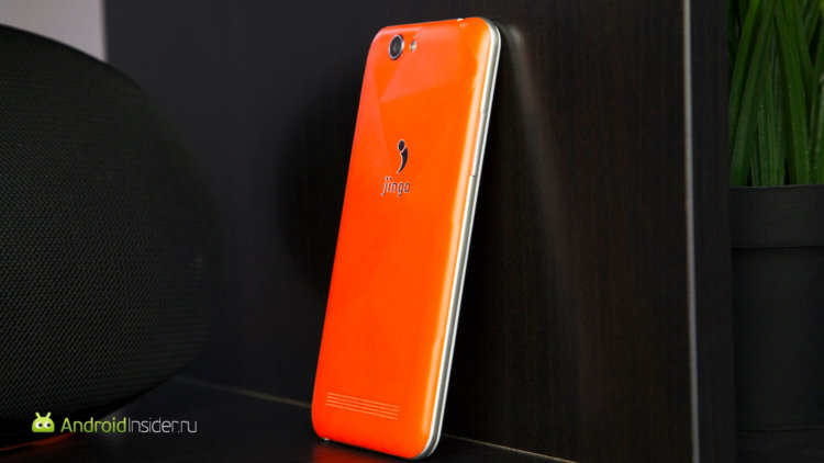 Видеообзор: Jinga Fresh — две модели одного смартфона. Отличия по железу. Видеообзор: Jinga Fresh — две модели одного смартфона. Отличия по железу. Фото.